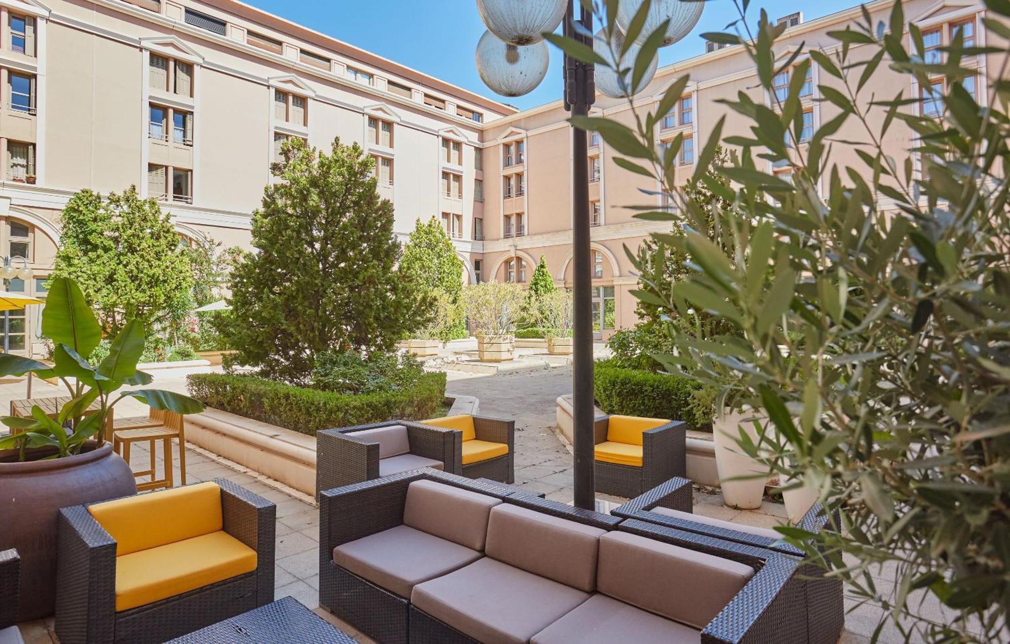 Appart Hotel Odalys City Aix En Provence L'Atrium Aix-en-Provence Eksteriør billede