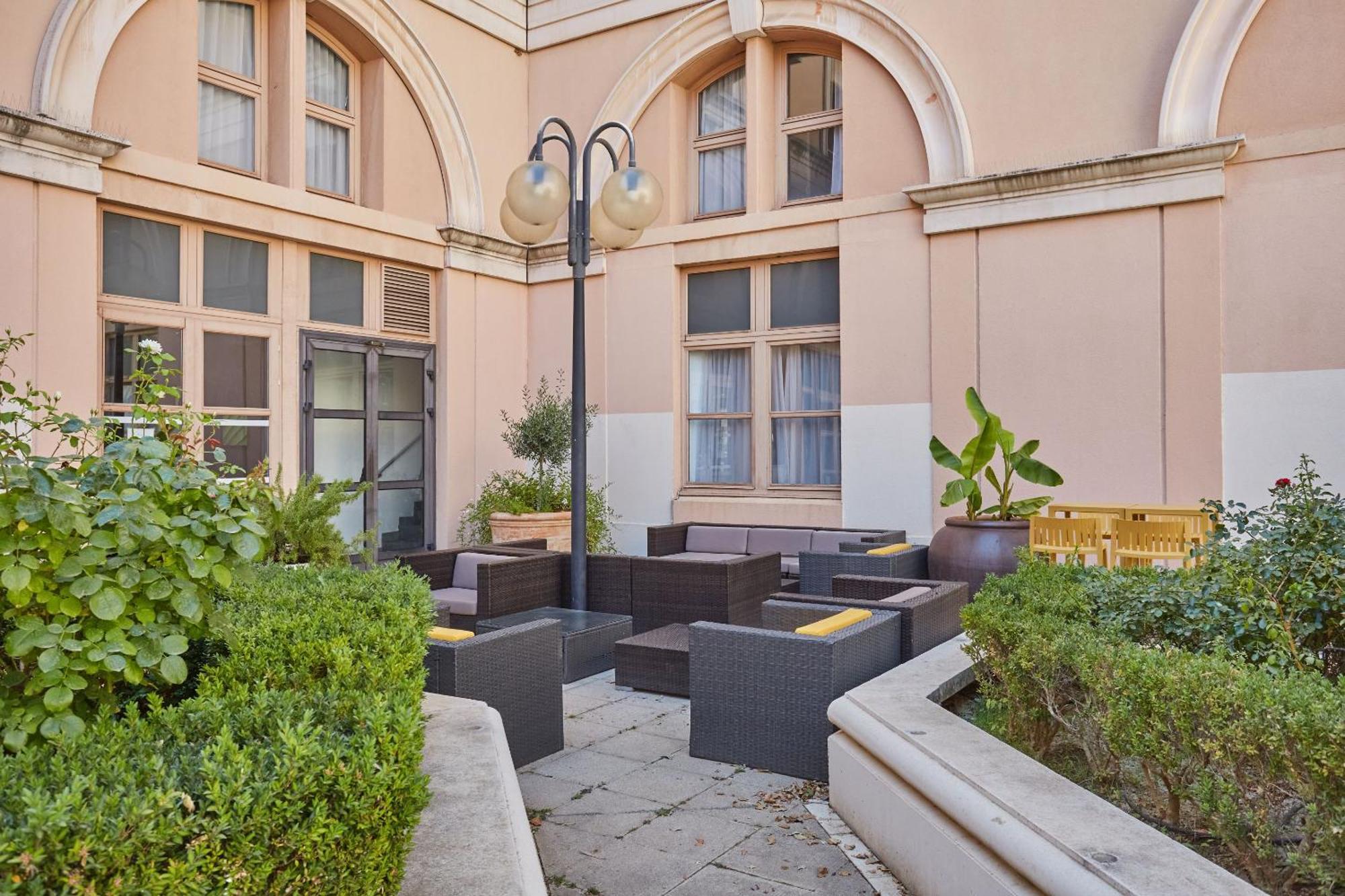 Appart Hotel Odalys City Aix En Provence L'Atrium Aix-en-Provence Eksteriør billede
